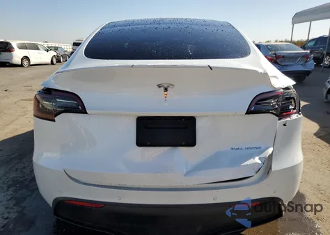 2022 Tesla Model Y из США, поврежденный, VIN 7SAYGDEE5NF356871